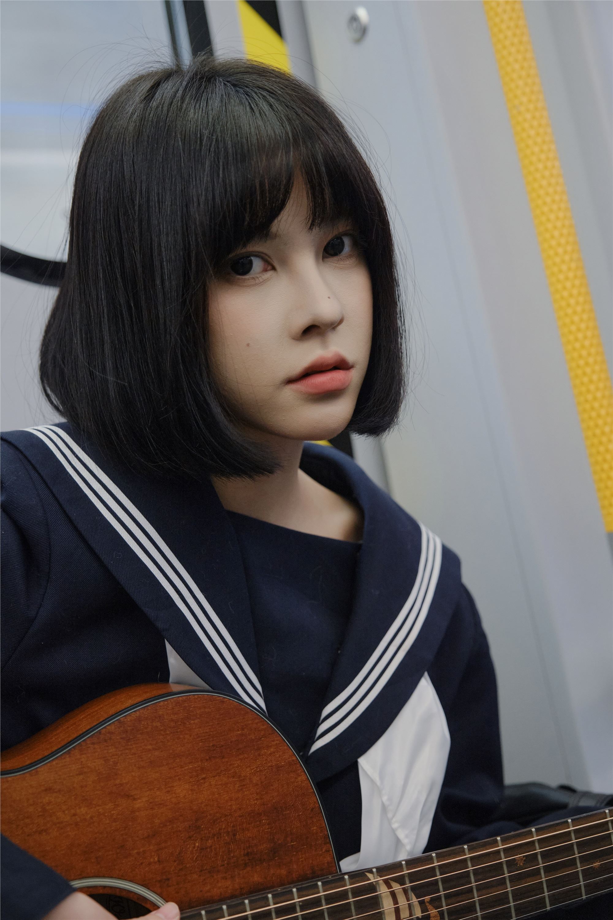 YITUYU艺图语 2025.02.07 列车jk 悲伤薯条555